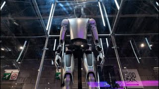 Elon Musk Says There will be more robots than people by 2040 [upl. by Margie]