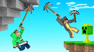 HUNTERS vs SPEEDRUNNERS With GRAPPLE HOOKS Minecraft [upl. by Zedekiah]