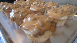 How to make New Orleans Praline Cupcakes from scratch [upl. by Rammus725]