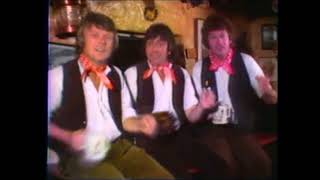 quot I Am A Cider Drinkerquot  The Wurzels ORIGINAL PROMO FILM [upl. by Odragde]