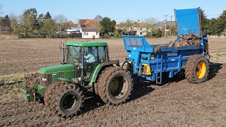 John Deere 6400 amp Bunning Lowlander 105 spreader  Sanderson GX525  from the Classic Farming DVDs [upl. by Ynaffyt]