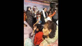 Lydia Qaiser worship with sister Tahmina Tariq [upl. by Adniroc309]