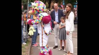 The Commonwealth Games mascot met Princess Charlotte in Birmingham [upl. by Lundeen]