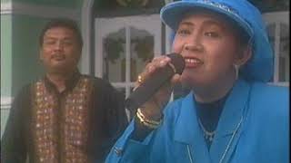 Gombal Layla Hasyim Lagu Tapsel Official Video [upl. by Ecnahs]