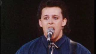 TEARS FOR FEARS BROKEN LIVE 85 [upl. by Ochs690]