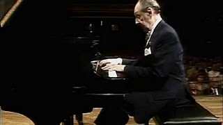 Schumann  quotKinderszenenquot No 1 Scenes from Childhood  Vladimir Horowitz [upl. by Akeihsat971]