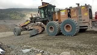 NAMA KOMPONEN MOTOR GRADER 24MTERBESAR DI DUNIA [upl. by Sirromed]