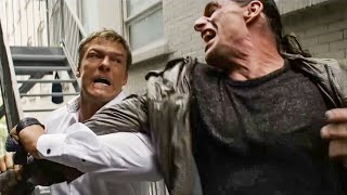 Jack Reacher absolutely destroys a wannabe gangster  Reacher Alan Ritchson [upl. by Ardnaiek]