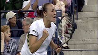 Martina Hingis Around the Net vs Venus [upl. by Amian]