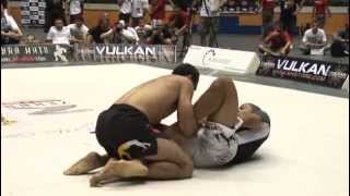 ADCC 2009 87 9 kg Final Braulio Estima VS Andre Galvao [upl. by Melborn]