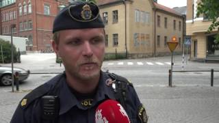 Polisen som kollar Lunds studentflak [upl. by Aileduab]