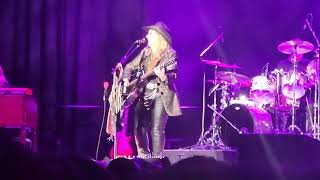 Melissa Etheridge  Similar Features Adelaide Entertainment Centre 12524 [upl. by Matilda]