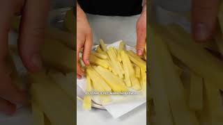 Frytkę 🍟 coocharz frytki fastfood ziemniaki shorts [upl. by Ainoloppa]