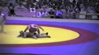 1983 Senior World Championships 100 kg Bob Molle CAN vs Arturo Santorum ESP [upl. by Beckie]