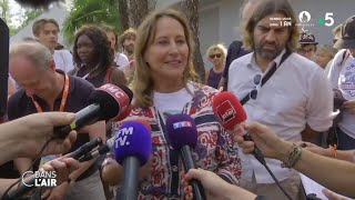 La proposition surprise de Ségolène Royal pour les Européennes  reportage cdanslair 28082023 [upl. by Kirwin]