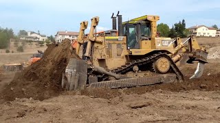 CAT D10T Dozer pushing and ripping dirt  Great operator [upl. by Lonnard]