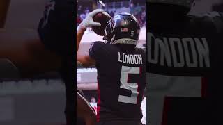 Kirk Cousins finds Drake London in the end zone on 4th down kirkcousins nfl atlantafalcons [upl. by Yniar]