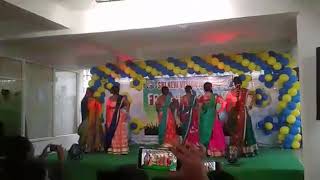 Vachinde dance performance by new vision clg girls [upl. by Aracaj936]