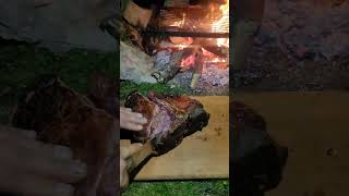 Bistecca alla fiorentina 🥩 food nature cooking recipe italy shorts short shortvideo italia [upl. by Chloe]