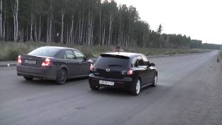 Mondeo ST220 vs Mazda 3 20 [upl. by Denice]