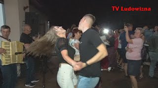 Coś WSPANIAŁEGO  Lekki i elegancki TANIEC Młodziutkiej PARY [upl. by Anitrebla238]