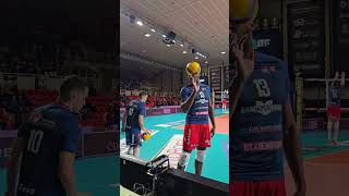 Simon Volley Piacenza vs Kioene Padova season 2023 2024 warmup before the game [upl. by Aunson275]