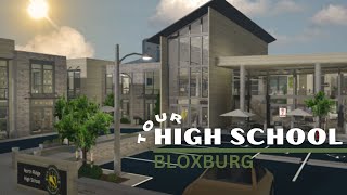 North Ridge High School 2M  TOUR  Bloxburg [upl. by Hobbie]