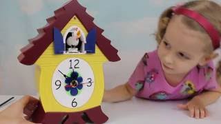 Часы с курицей вместо кукушки Chicken cuckoo clock [upl. by Eserrehs]