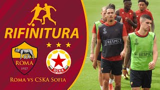 🏃 RomaCSKA Sofia la rifinitura dei giallorossi [upl. by Delwin]