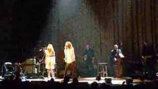 Robert Plant Alison Krauss Black Dog [upl. by Assirec]