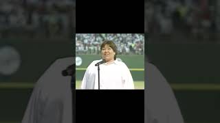 ROSEANNE BARR SUNG THE nationalanthem OF USA IN 1990 roseannebarr viral starspangledbanner [upl. by Theta819]