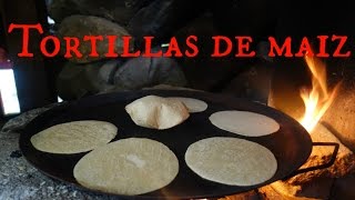 Como hacer tortillas de maíz a mano [upl. by Khichabia818]