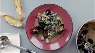 Receta Fácil  Mejillones en salsa picante de chorizo y vino blanco [upl. by Malti]