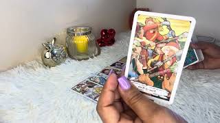 ESTO ES LO QUE OCULTA ESTA PERSONA amorhoroscopo tarotcardreading tarot [upl. by Ahseik]