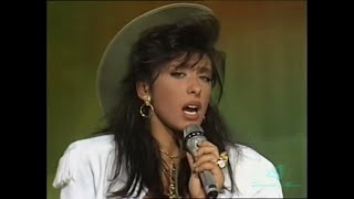 Sabrina Salerno  Gringo 1989  Superclassifica Show High Quality [upl. by Ahsaercal543]