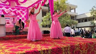 Makhana  Bollywood hindi song Dance  stage performance viral trending dance school program [upl. by Ttoille]