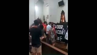 Vereador de Curitiba lidera invasão a igreja em Curitiba [upl. by Humph]