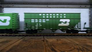 Burlington Northern Cascade Green machine G scale [upl. by Hamitaf377]