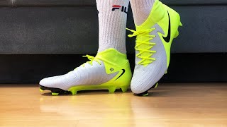 ONLY ON FEET Nike Phantom Luna II Academy FGMG Mad Voltage Pack [upl. by Scheck]