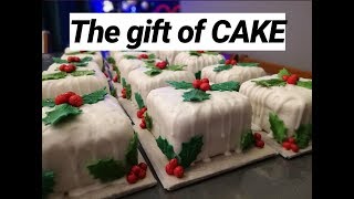 CHRISTMAS CAKE DECORATING  VEGANPLANTBASED  MoggyBoxCraft [upl. by Tisman694]