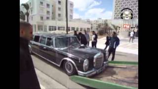 La voiture de Bourguiba en route pour le musée à Monastir [upl. by Tengdin127]