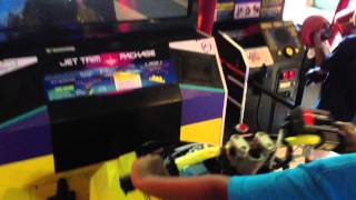 Skee Ball Wave Runner Giant Claw Machine [upl. by Adriane]