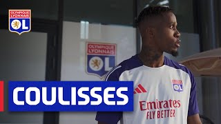 Les coulisses de larrivée de Wilfried Zaha  Olympique Lyonnais [upl. by Gabbey]