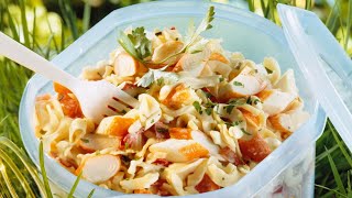 Recette  Salade de pâtes au surimi [upl. by Auqenaj]