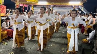 Tari Rejang Dedari  Pura Desa Banjar Jenah Peguyangan Kangin [upl. by Suivatnod331]