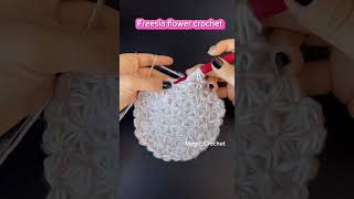 Super easy 👍Freesia flower crochet 超簡単なフリージアの花のかぎ針編み슈퍼 쉬운 프리지아 꽃 크로셰 뜨 crochet knitting handmade [upl. by Leen]