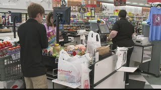 5 of customers who shopped at Schnucks over the weekend doublecharged due to glitch [upl. by Carisa]