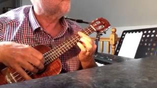 Troika  Solo ukulele  Colin Tribe on LEHO [upl. by Socin]