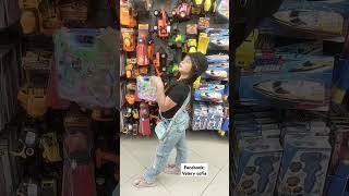 C sacas a pasear tu bendición 👧🤣🤣🤣shortsfeed [upl. by Nivanod205]