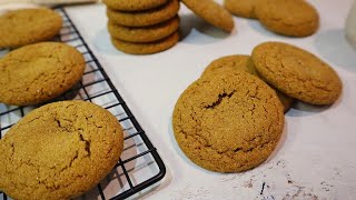 Soft amp Chewy Ginger Molasses Cookies  Soft amp Chewy Gingersnaps Recipe [upl. by Balmuth958]